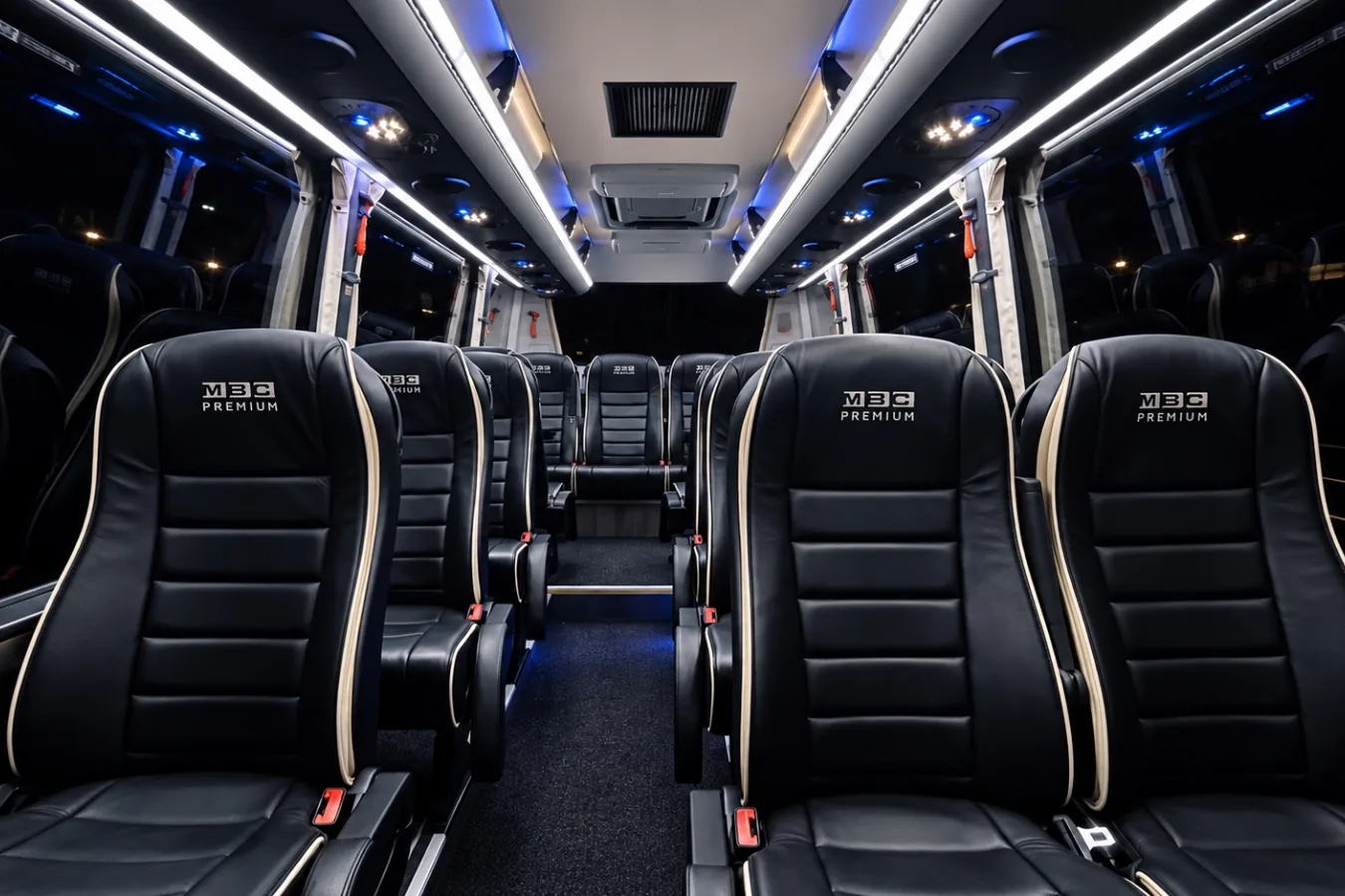 Sellerie en cuir MBC Premium du minibus Sprinter 17 places